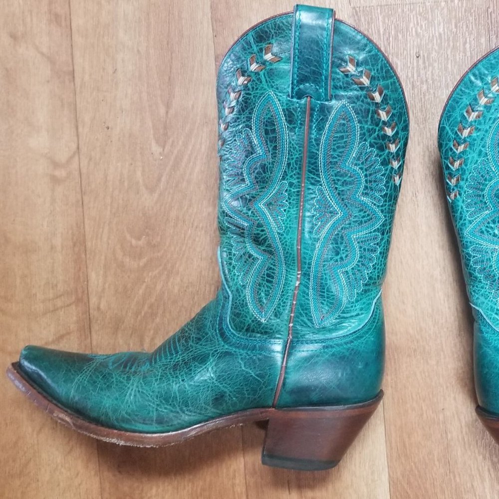 6.5B Justins Turquoise Damiana Cow Foot/Narrow Toe